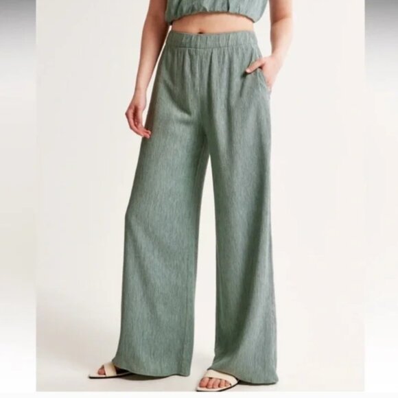 Abercrombie & Fitch Pants - Abercrombie Crinkle Textured Pull On Pants | Sage Green | NWT | XXXL Long